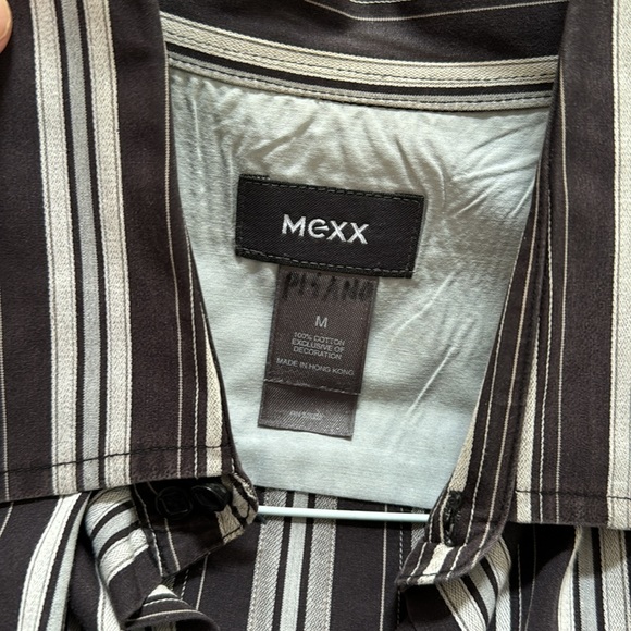 Vintage Mexx men’s medium button down shirt. Brown, black and blue pinstriped. - Picture 7 of 8